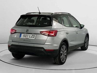 Używany Seat Arona Style 110 KM (80 kW) 2022 Szary SUV