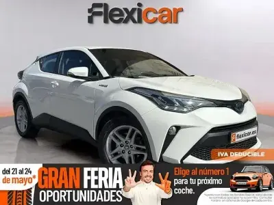 Käytetty Toyota C-HR Active 122 HP (89 kW) 2021 Valkoinen Katumaasturi