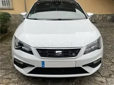Usado Seat Leon FR 150 CV (110 kW) 2019 Blanco Berlina