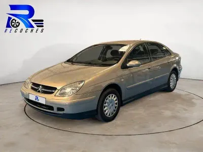 Usado Citroën C5 110 CV (80 kW) 2004 Beige Berlina