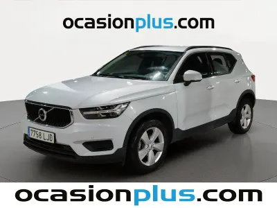 Usado Volvo XC40 150 CV (110 kW) 2020 Gris plata SUV