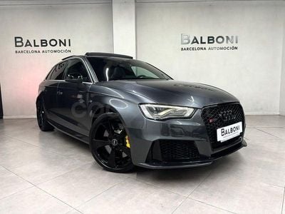 Usado Audi RS3 Sport 367 CV (269 kW) 2016 Gris / plata Berlina