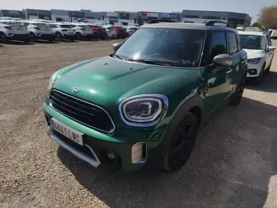 Usado Mini Cooper Countryman 136 CV (100 kW) 2022 Verde SUV