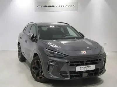 Usado Cupra Terramar 204 CV (150 kW) 2025 Gris SUV