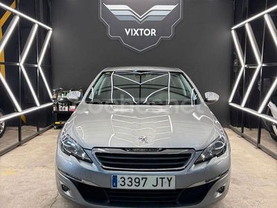 Usado Peugeot 308 Style 130 CV (95 kW) 2016 Gris / plata Berlina