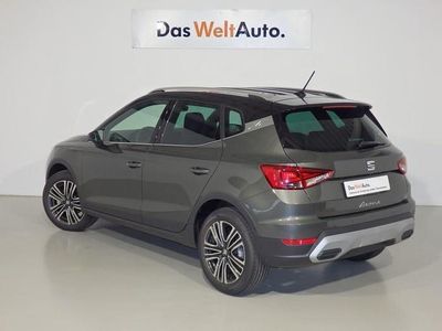 Usado Seat Arona Xperience 110 CV (80 kW) 2024 Gris SUV