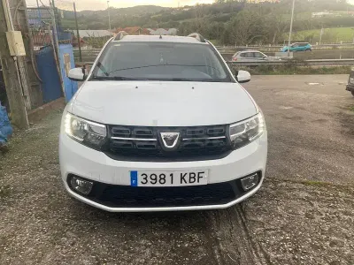 Usado Dacia Logan Lauréate 90 CV (66 kW) 2017 Blanco Familiar