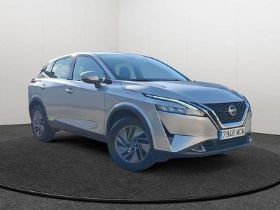 Usado Nissan Qashqai Acenta 140 CV (102 kW) 2022 Gris / plata SUV