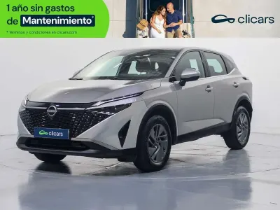 Usado Nissan Qashqai Acenta 140 CV (102 kW) 2025 Plateado SUV