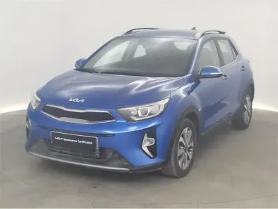 Usado Kia Stonic 100 CV (73 kW) 2025 Blanco SUV