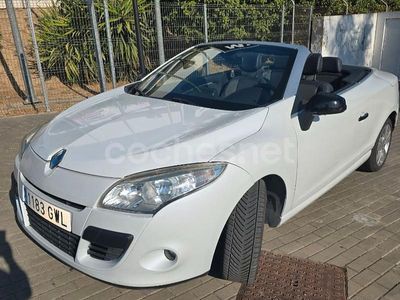 Usado Renault Mégane Dynamique 130 CV (95 kW) 2010 Blanco Berlina