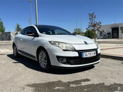 Usado Renault Mégane 110 CV (80 kW) 2012 Blanco Berlina