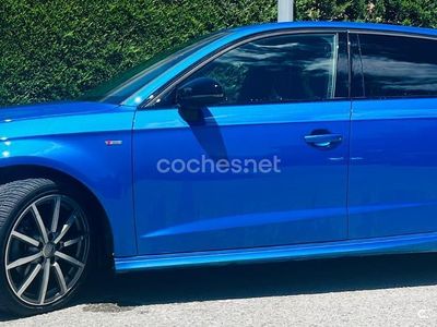 Usado Audi A3 150 HP (110 kW) 2019 Azul Sedan