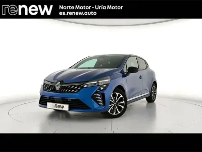 Usado Renault Clio V Techno 100 CV (73 kW) 2025 Azul Berlina