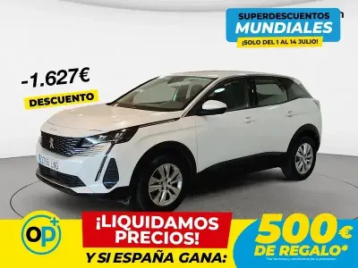 Usado Peugeot 3008 Active 130 CV (95 kW) 2021 Blanco SUV