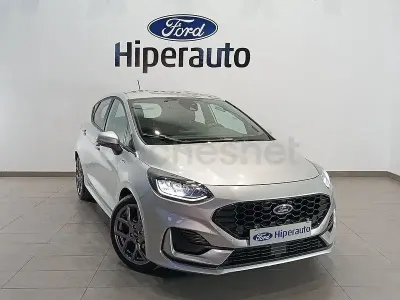 Usado Ford Fiesta ST-Line X 125 CV (91 kW) 2023 Gris / plata Utilitario