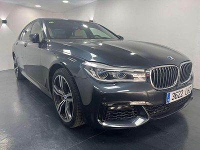 Usado BMW 750 M Sport 449 CV (330 kW) 2016 Gris Berlina