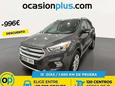 Usado Ford Kuga Business Edition 120 CV (88 kW) 2016 Gris SUV