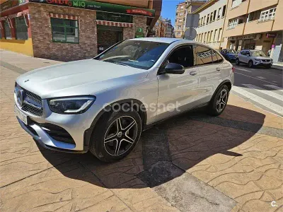 Usado Mercedes GLC300 245 CV (180 kW) 2020 Gris / plata SUV