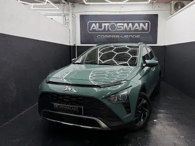 Usado Hyundai Bayon 100 CV (73 kW) 2021 Verde SUV