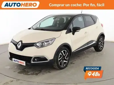 Usado Renault Captur Intens 90 CV (66 kW) 2016 Beige SUV