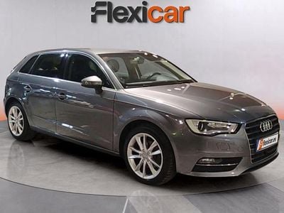 Usado Audi A3 Advanced 110 CV (80 kW) 2016 Gris Berlina