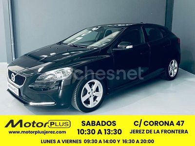 Negro Usado 2018 Volvo V40 Kinetic Berlina | 12.990 € (Precio justo)