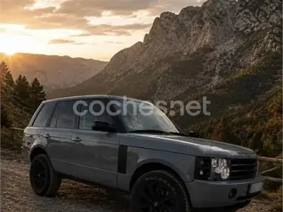 Usado Land Rover Range Rover SE 177 CV (130 kW) 2002 Gris / plata SUV