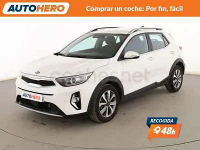 Usado Kia Stonic GT-Line 100 CV (73 kW) 2021 Blanco SUV