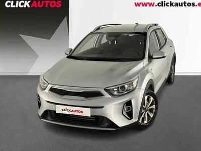 Usado Kia Stonic 84 CV (61 kW) 2024 Negro SUV
