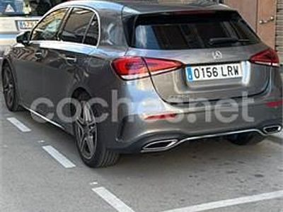 Usado Mercedes A180 116 CV (85 kW) 2021 Gris / plata Berlina