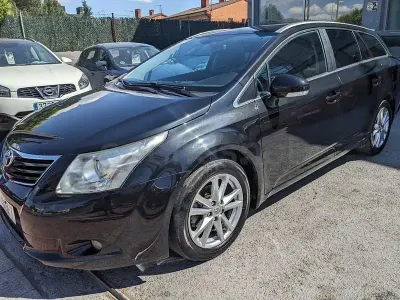 Usado Toyota Avensis