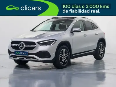Usado Mercedes GLA180 136 CV (100 kW) 2022 Gris SUV