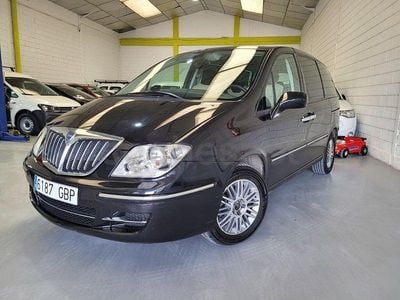 Usado Lancia Phedra 136 CV (100 kW) 2008 Negro Monovolumen