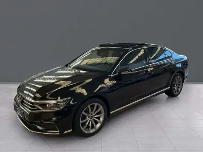 Usado VW Passat GTE 218 CV (160 kW) 2021 Negro Berlina