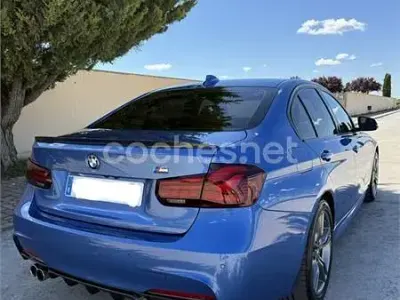 Usado BMW 320 Efficient Dynamics 163 CV (119 kW) 2017 Azul Berlina
