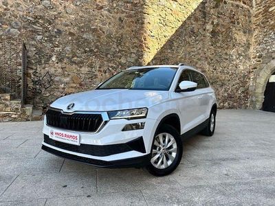 Usado Skoda Karoq Ambition 115 CV (84 kW) 2023 Blanco SUV