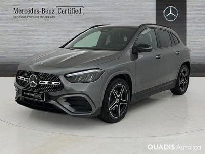 Usado Mercedes GLA200 AMG line 150 CV (110 kW) 2025 Gris montaña SUV