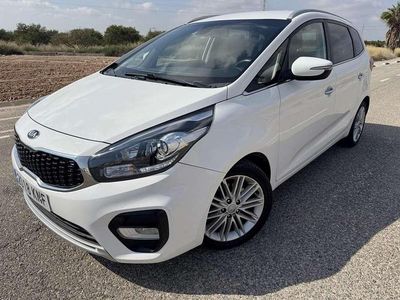 Usado Kia Carens 141 CV (103 kW) 2018 Blanco Monovolumen
