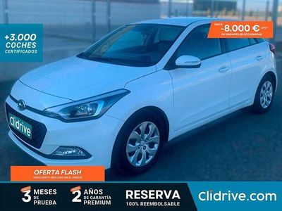 Blanco Usado 2016 Hyundai i20 Utilitario | 9990 € (Precio justo)