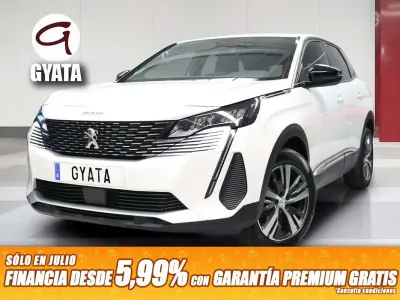 Usado Peugeot 3008 Allure 131 CV (96 kW) 2024 Blanco SUV