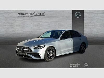 Usado Mercedes C220 AMG line 200 CV (147 kW) 2025 Plata hightech (metalizado) Berlina