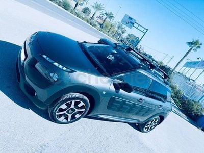 Usado Citroën C4 Cactus Shine 100 CV (73 kW) 2015 Gris / plata Utilitario