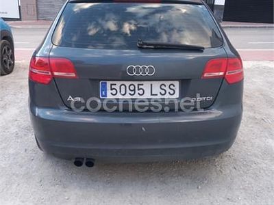 Usado Audi A3 Ambiente 140 CV (102 kW) 2008 Gris / plata Utilitario