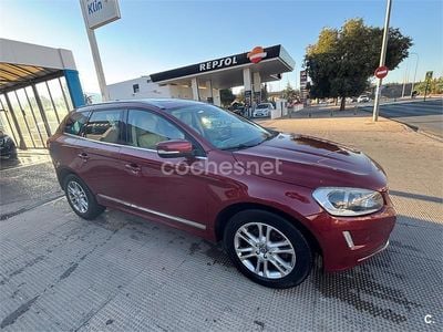 Granate Usado 2015 Volvo XC60 Momentum SUV | 12.300 € (Precio justo)
