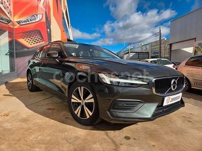 Gris / plata Usado 2020 Volvo V60 R-Design Familiar | 19.950 € (Precio justo)