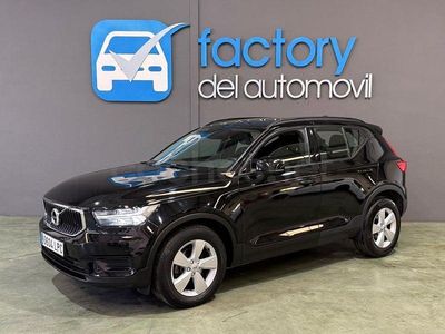Usado Volvo XC40 Momentum 129 HP (94 kW) 2021 Preto SUV