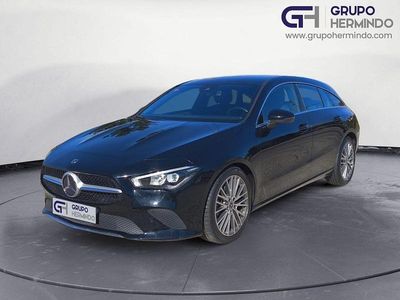 Negro Usado 2021 Mercedes CLA200 Shooting Brake Advantage Familiar | 26.885 € (Buen precio)