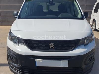 Usado Peugeot Rifter Active 75 CV (55 kW) 2019 Blanco Monovolumen