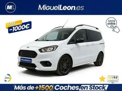 Usado Ford Tourneo Courier Sport 101 CV (74 kW) 2022 Blanco Monovolumen